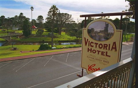 Victoria Hotel - Strathalbyn - Accommodation Redcliffe 4