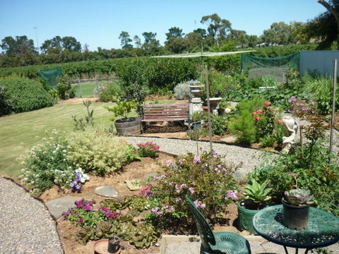 Cleggett Wines - Accommodation Redcliffe 1