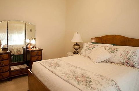 Winemakers Retreat - Accommodation Redcliffe 3