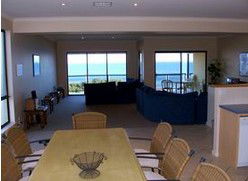 The Lighthouse Accommodation - Accommodation Redcliffe 1