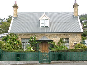 Unknown ACT Accommodation Redcliffe
