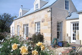 Mulberry Cottage Unique B&B And Grannie Rhodes Cultural Heritage Shows - Accommodation Redcliffe 0