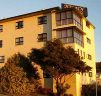 Menai Hotel - Accommodation Redcliffe