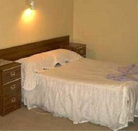Midlands Hotel - Accommodation Redcliffe