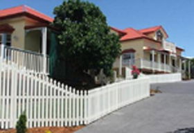 Quayside Cottages - Accommodation Redcliffe 0
