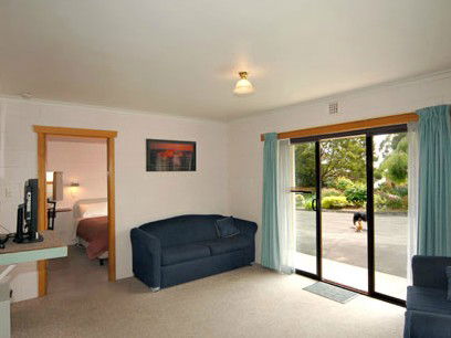 Willaway Motel Apartments - Accommodation Redcliffe 3