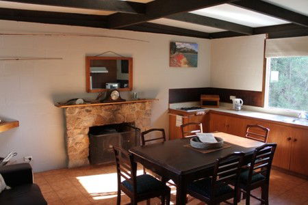 Flinders Island Cabin Park And Car Hire - Accommodation Redcliffe 3