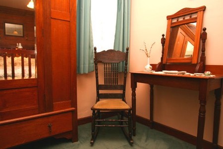 Laurel Cottage - Accommodation Redcliffe 3