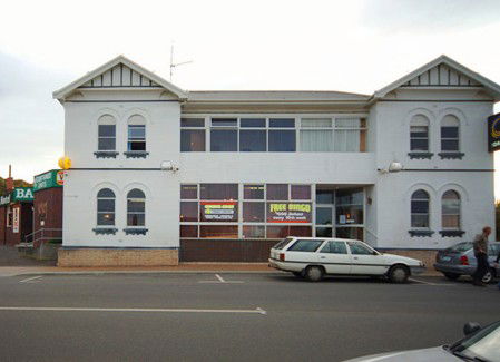 Somerset Hotel - Accommodation Redcliffe 1