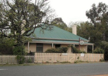 Richmond Cottages - Accommodation Redcliffe 1