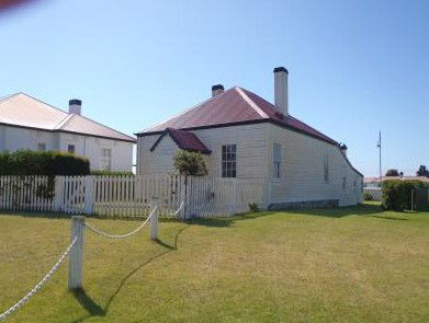 Pilot Station Accommodation - Accommodation Redcliffe 3