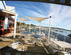 Beauty Point Waterfront Hotel - Accommodation Redcliffe 3