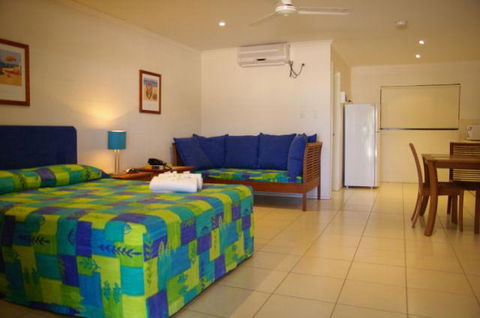 End Of The Road Motel - Accommodation Redcliffe 2