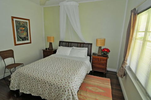 Cairns Holiday Homes Wilks House - Accommodation Redcliffe 3