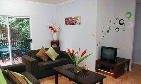 Cairns Sharehouse - Accommodation Redcliffe 5