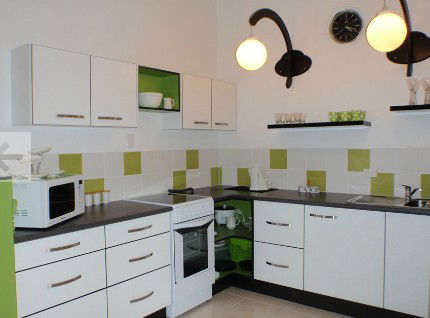 Floriana Villas - Accommodation Redcliffe 2