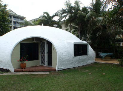 Floriana Villas - Accommodation Redcliffe 3