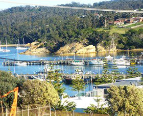 Snug Cove Villas - Accommodation Redcliffe 0