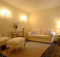 Montrose of Ballarat - Montrose Cottage - Accommodation Redcliffe
