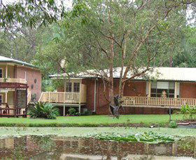 Poppies Bed And Breakfast - Accommodation Redcliffe 0