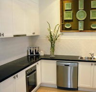 Clyvemore Apartment - Accommodation Redcliffe
