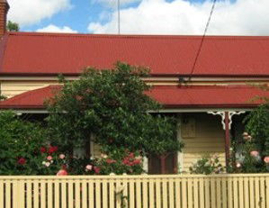 Ripon Cottage - Accommodation Redcliffe 4