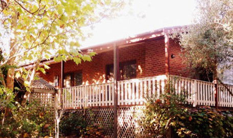 Old England Accommodation - Accommodation Redcliffe 4