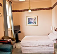 Hotel Shamrock - Accommodation Redcliffe