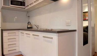 Sixty Three On Lucan - Accommodation Redcliffe 3