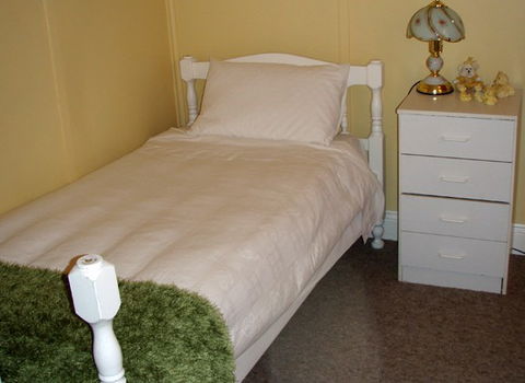Talbot Street Stop Over - Accommodation Redcliffe 2