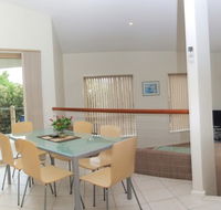 Parker By The Sea - Accommodation Redcliffe