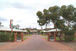 Tarrawingee Holiday Unit - Accommodation Redcliffe 0