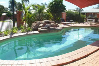 Tarrawingee Holiday Unit - Accommodation Redcliffe 1