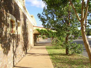 Broken Hill Caledonian Bed And Breakfast - Accommodation Redcliffe 1