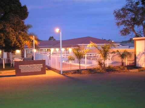 Acacia Cottage - Accommodation Redcliffe 1
