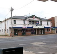 Globe Hotel Bombala - Accommodation Redcliffe