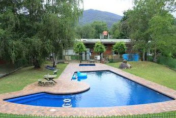 Khancoban Alpine Inn - Accommodation Redcliffe 0