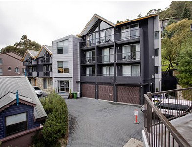 Snowgoose Apartments - Accommodation Redcliffe 0