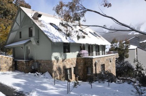 Attunga Ski Lodge Thredbo - Accommodation Redcliffe 2