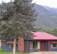Jagumba - Accommodation Redcliffe