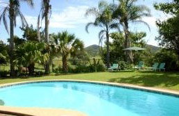 Altamira Retreat - Accommodation Redcliffe 2