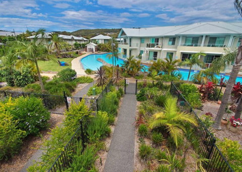 Pacific Blue Townhouse 358 - Accommodation Redcliffe 1