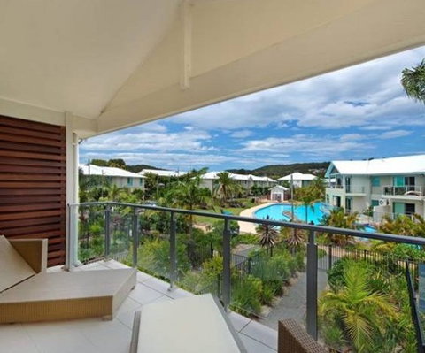 Pacific Blue Townhouse 358 - Accommodation Redcliffe 2