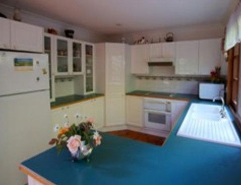 Cants Cottage - Accommodation Redcliffe 5