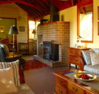 Broomelea - Accommodation Redcliffe