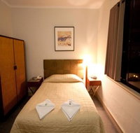 Amaroo Hotel - Accommodation Redcliffe