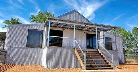 Black Sheep Inn - Accommodation Redcliffe 3