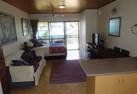 Mackay Beach Accommodation - Accommodation Redcliffe 0