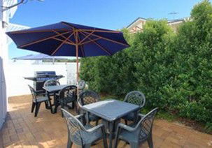 Koola Beach Apartments Bargara - Accommodation Redcliffe 1