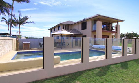 Ocean Paradise Holiday House - Accommodation Redcliffe 5